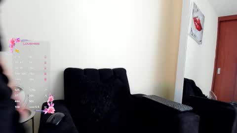 Angelica online show from 11/10/25, 06:51