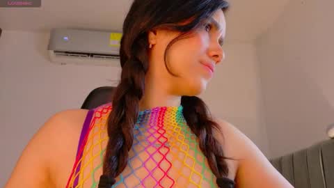 K A R I online show from 02/01/26, 01:37