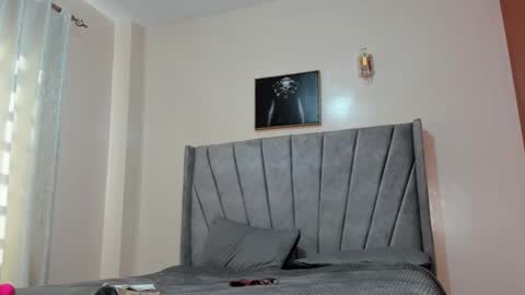 Snapshot of its_canella chatting on 01/03/25, 06:22 canella online show from 01/03/25, 06:22