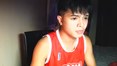 Snapshot of its_charliexcx chatting on 06/23/26, 03:48 Charlie xcx online show from 06/23/26, 03:48