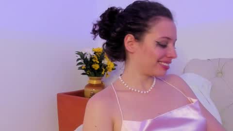 Snapshot of its_marie chatting on 02/15/25, 08:01 Maria online show from 02/15/25, 08:01