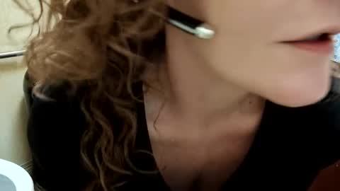 Snapshot of itsallhybrid chatting on 03/22/26, 05:11 Goddess p online show from 03/22/26, 05:11