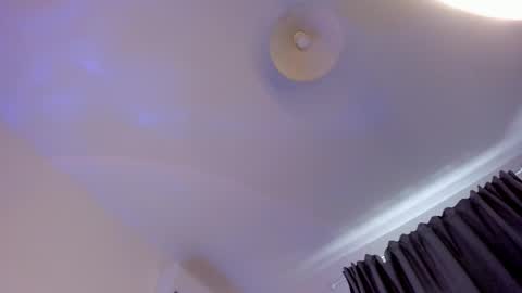 Isabella online show from 03/26/26, 02:44