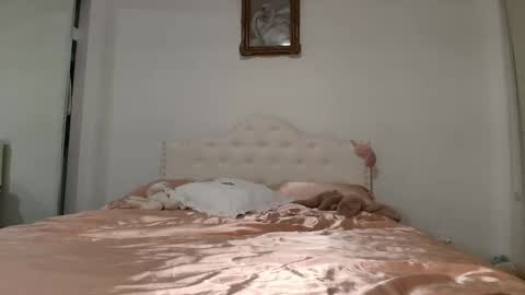 itschanelxx online show from 01/25/25, 09:36