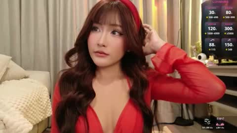 Snapshot of itsjoy_universe chatting on 11/18/25, 06:07 Joy online show from 11/18/25, 06:07