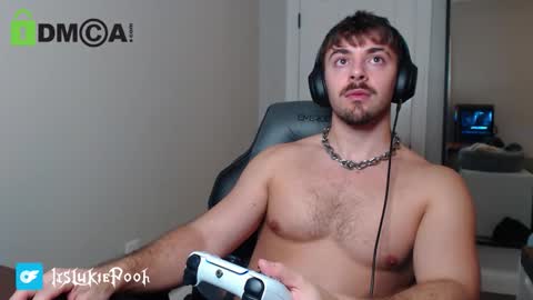 Itslukiepooh online show from 11/15/25, 10:15