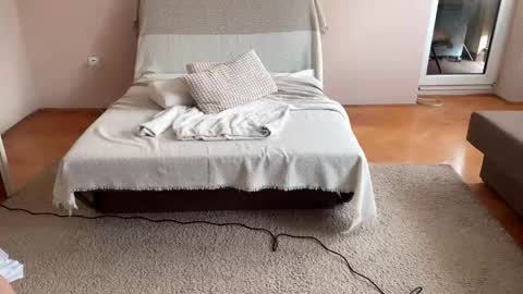 Snapshot of itsmaxxbaby chatting on 11/02/25, 08:06 Maxx online show from 11/02/25, 08:06