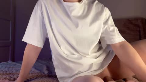 Snapshot of itsmaxxbaby chatting on 02/08/26, 05:11 Maxx online show from 02/08/26, 05:11