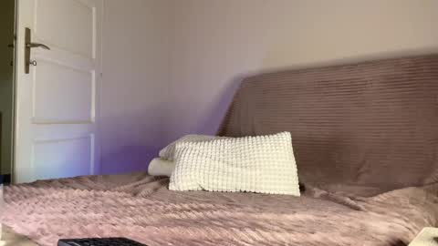 Snapshot of itsmaxxbaby chatting on 04/06/26, 04:57 Maxx online show from 04/06/26, 04:57