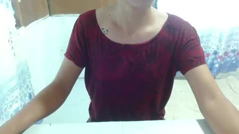 itsmelily05 online show from 03/03/26, 01:34