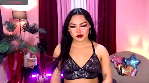 Siana online show from 10/17/25, 08:06