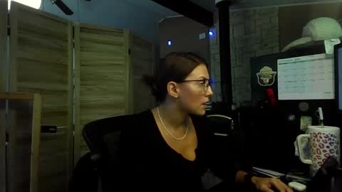 Snapshot of itsmesophie_x chatting on 09/10/25, 04:07 ItsMeSophie X online show from 09/10/25, 04:07