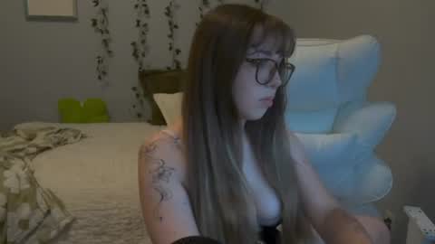 Mia Everly online show from 08/09/26, 03:23