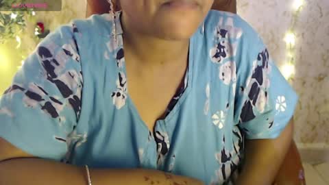 Mira online show from 06/06/26, 01:54