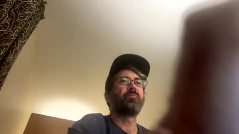 itsschmee85 online show from 10/17/25, 02:15