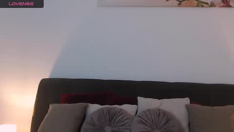 Snapshot of itsyourlady chatting on 12/03/24, 07:10 Melissa Khaan online show from 12/03/24, 07:10