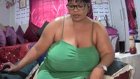 Snapshot of itumeleng74 chatting on 05/22/26, 10:32 itumeleng74 online show from 05/22/26, 10:32
