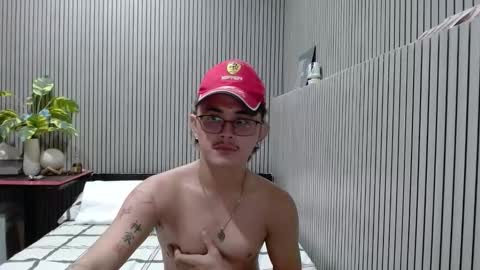 Snapshot of itzme_dex chatting on 04/02/26, 04:48 itzme_dex online show from 04/02/26, 04:48