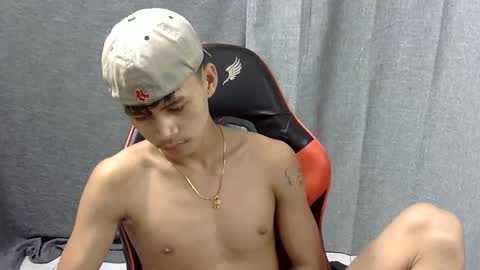 itzme_john online show from 04/17/26, 10:46