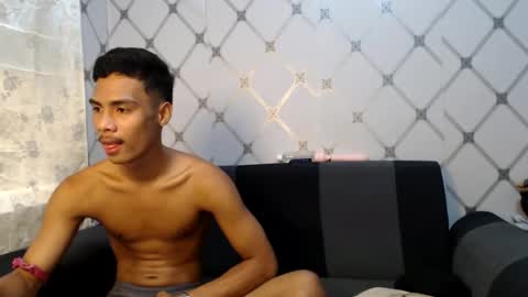 itzme_urboy online show from 04/03/26, 01:14