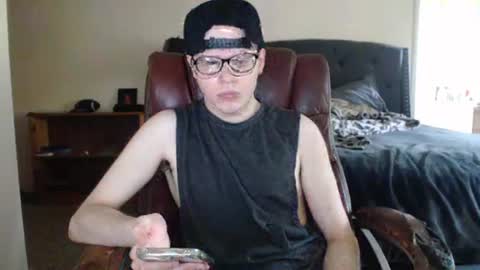 Snapshot of itzzk3nt chatting on 09/23/25, 12:41 itzzk3nt online show from 09/23/25, 12:41