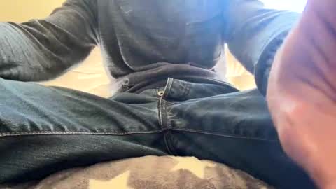 Iuuuf2 or Samel online show from 04/24/26, 10:50