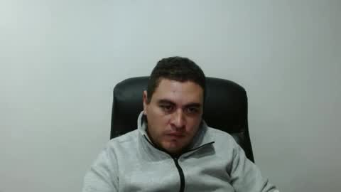 Snapshot of ivan_sexyx chatting on 01/26/25, 05:13 Ivan M online show from 01/26/25, 05:13