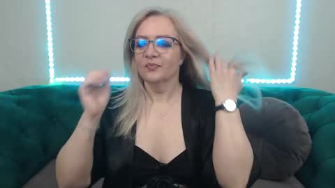 Snapshot of ivanacharm chatting on 04/21/26, 03:46 ivanacharm online show from 04/21/26, 03:46