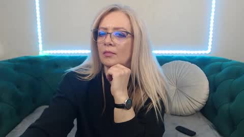 Snapshot of ivanacharm chatting on 05/15/26, 03:13 ivanacharm online show from 05/15/26, 03:13