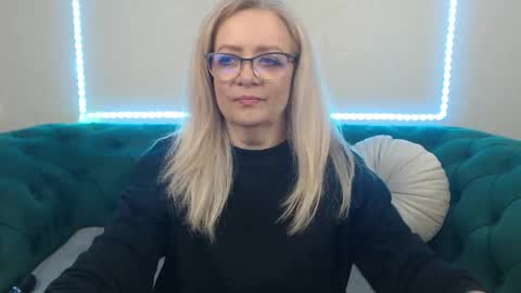 Snapshot of ivanacharm chatting on 05/19/26, 03:13 ivanacharm online show from 05/19/26, 03:13