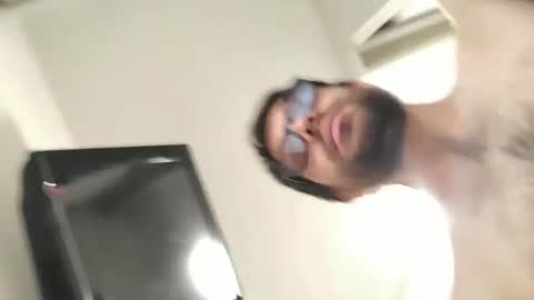 Vanchi online show from 10/24/25, 02:52