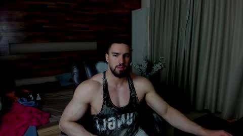 Snapshot of ivanhydee chatting on 04/20/26, 04:37 IvanHydee online show from 04/20/26, 04:37