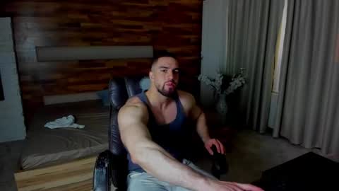Snapshot of ivanhydee chatting on 04/24/26, 04:48 IvanHydee online show from 04/24/26, 04:48