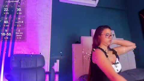 Snapshot of ivanna_wesley chatting on 05/12/26, 04:31 Ivanna online show from 05/12/26, 04:31