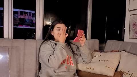 Ivanna West online show from 12/04/25, 10:02