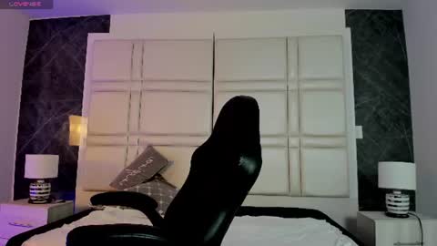 Snapshot of ivannafoxx_ chatting on 07/22/26, 11:46 ivanna online show from 07/22/26, 11:46