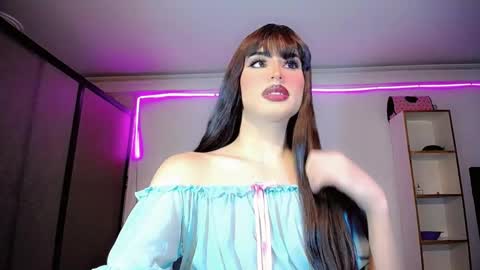 Snapshot of ivannahot23 chatting on 01/19/25, 04:54 ivannahot23 online show from 01/19/25, 04:54