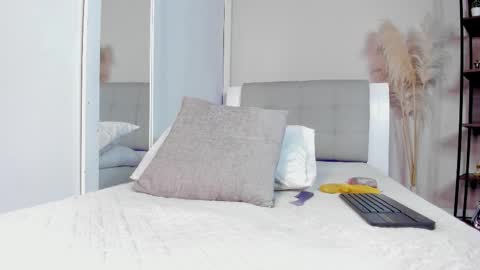 ivanna online show from 10/30/25, 04:47