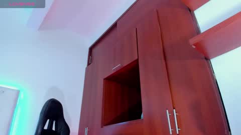 ivannapretyts online show from 11/03/25, 04:19