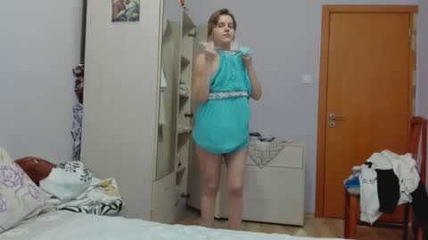 Iveta online show from 10/22/25, 06:07