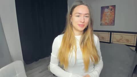 Violet online show from 11/17/25, 09:26