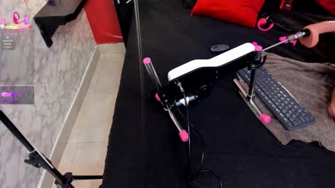 Ivis  online show from 01/19/26, 01:04