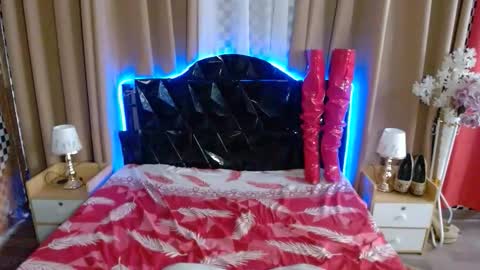 ivone_twinkle online show from 05/08/26, 03:56