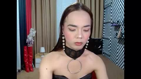 IvoneGodWill online show from 11/23/25, 11:15