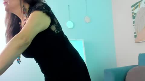 Snapshot of ivonne_4 chatting on 06/12/26, 01:32 Ivonne online show from 06/12/26, 01:32