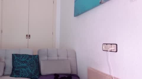 Ivonne online show from 01/28/25, 09:30