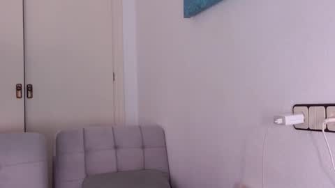 Ivonne online show from 02/19/25, 09:06