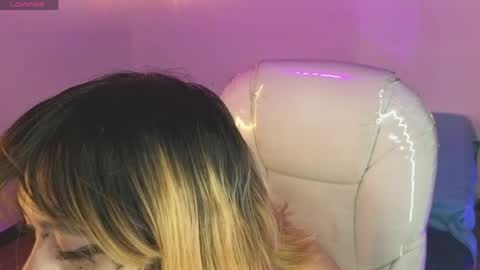 Ivonny online show from 04/15/26, 12:12