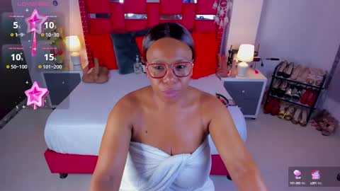 Snapshot of ivonsanchez chatting on 12/04/24, 02:53 IVONSANCHEZ online show from 12/04/24, 02:53