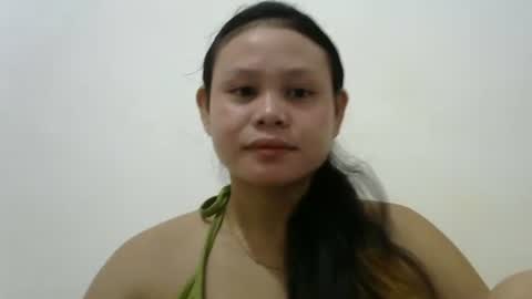 Snapshot of ivory606 chatting on 11/24/25, 04:12 ivory online show from 11/24/25, 04:12